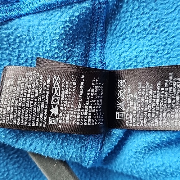 The North Face Women's Blue Fleece Jacket - Picture 6 of 6